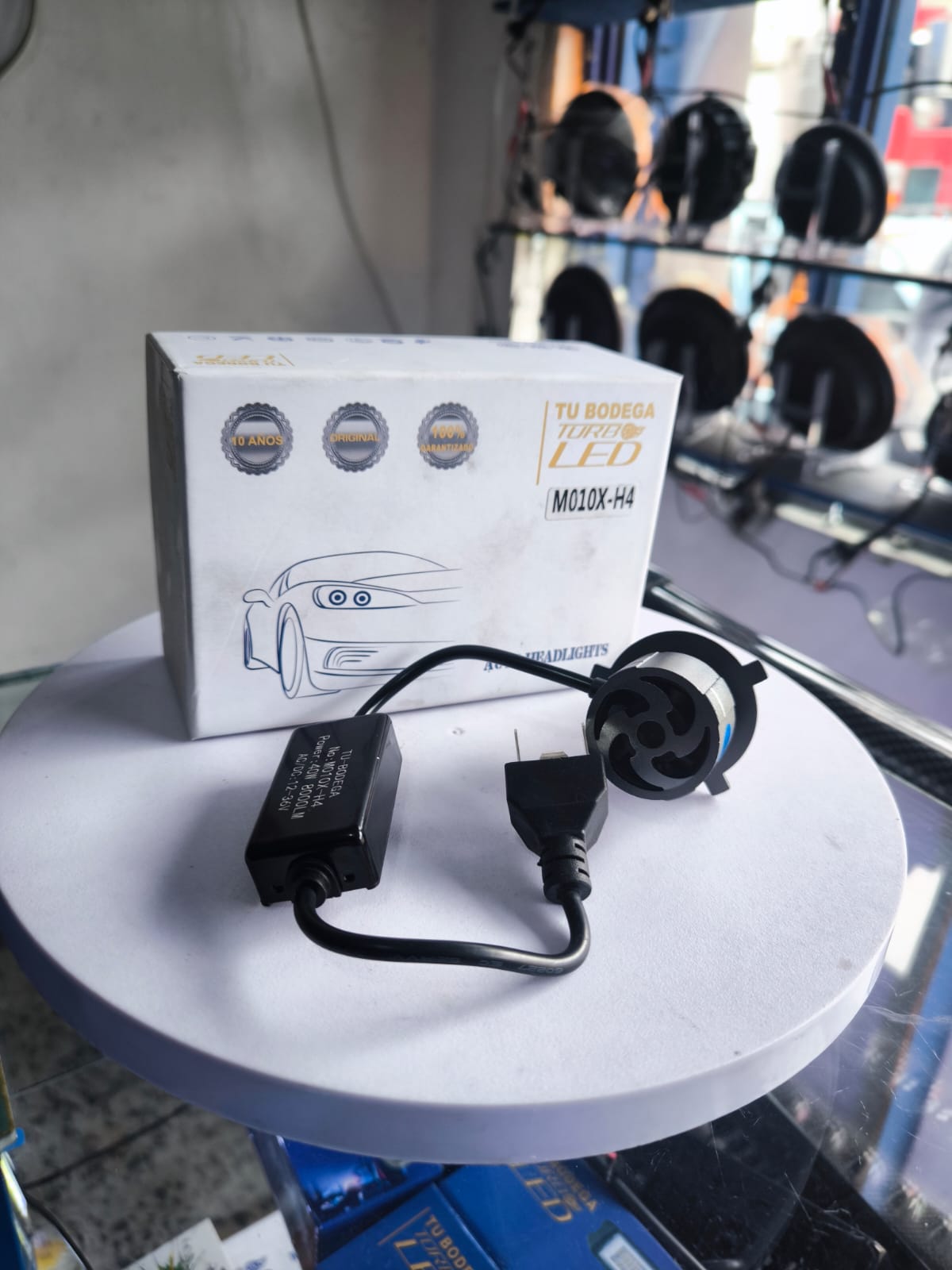 Miniatura 3 de BOMBILLO LED MINI LUPA (M010X-H4)